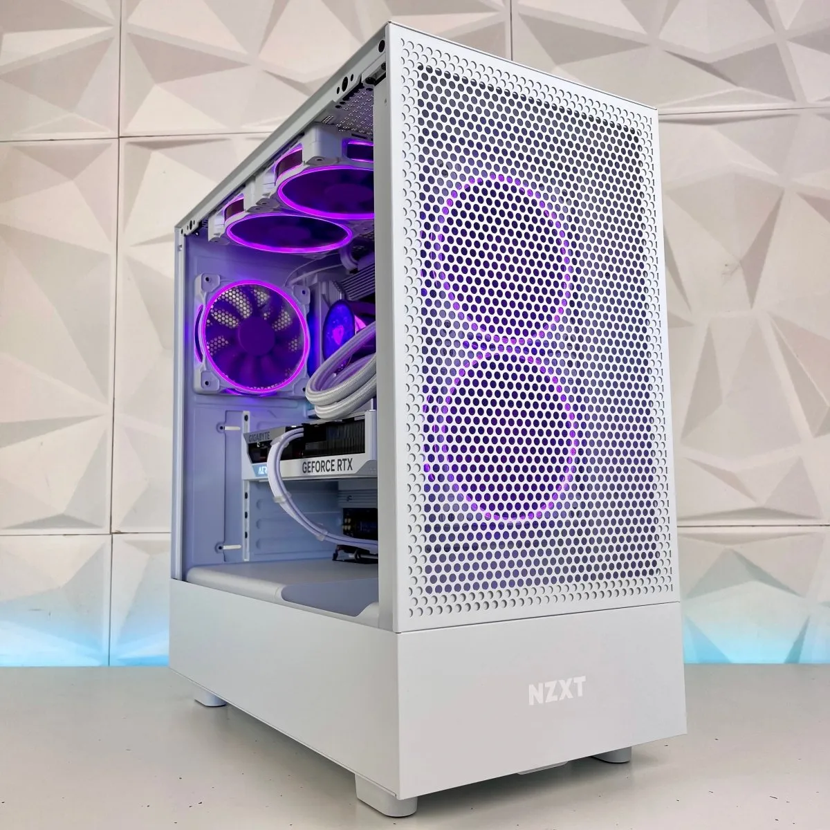 IGaming Core i5| RTX 4060/4070 Ti Super | 32GB DDR5 | H5 Purflow