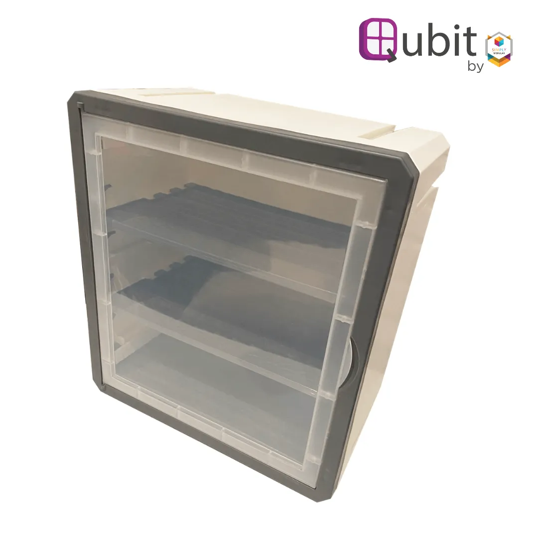 Qubit Versa Cube with Door