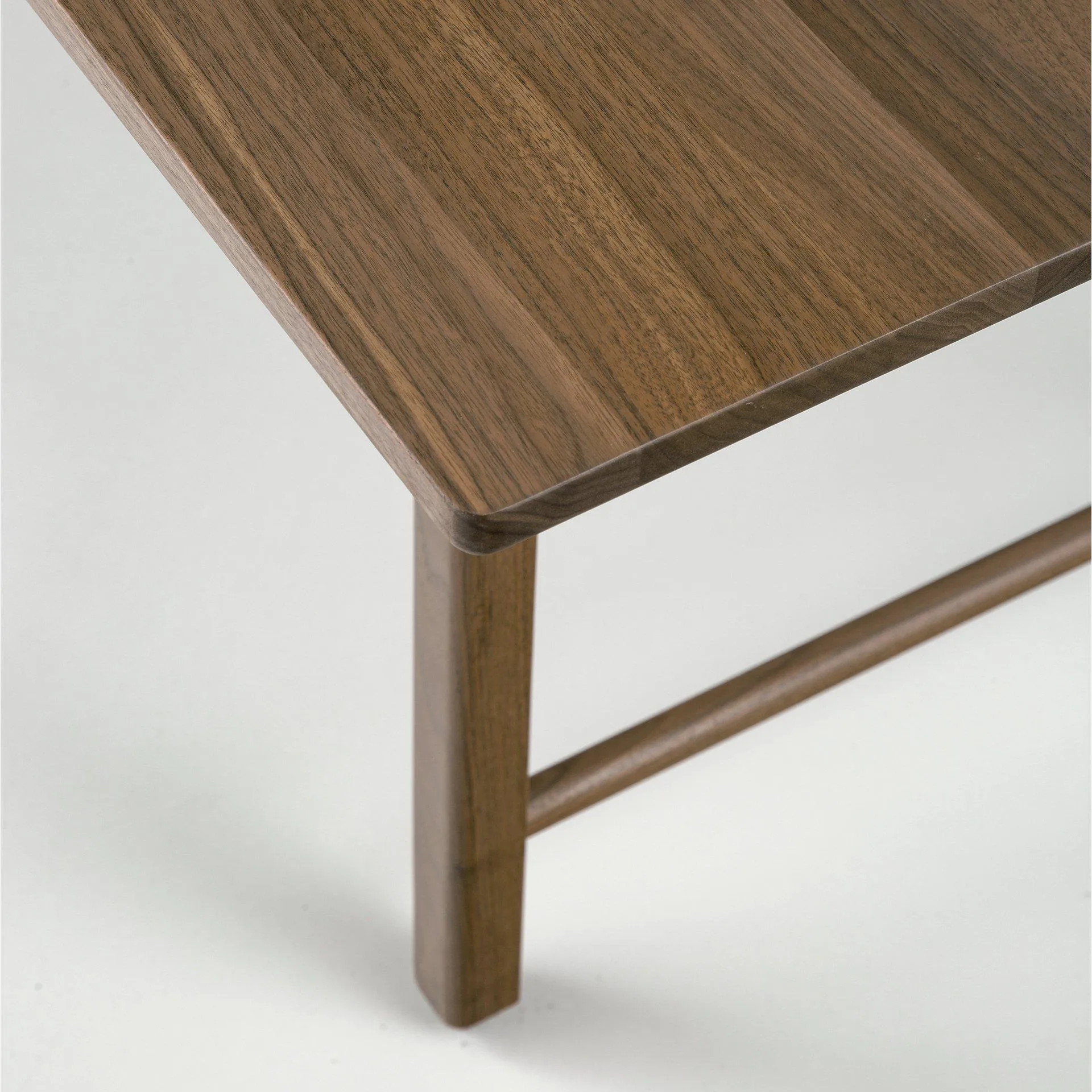 Table - Walnut